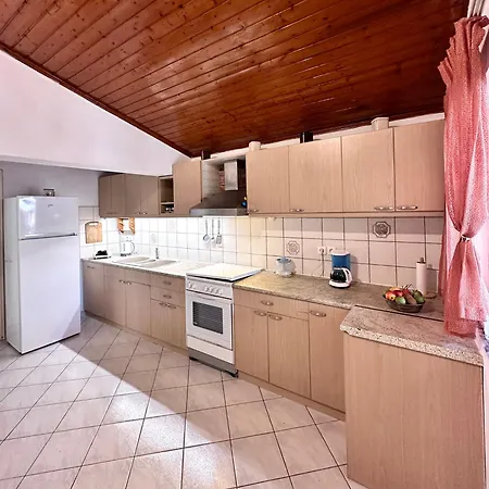 Katerinas House 2 * Skriperon